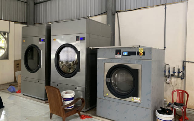 Máy giặt công nghiệp tại Khánh Hoà