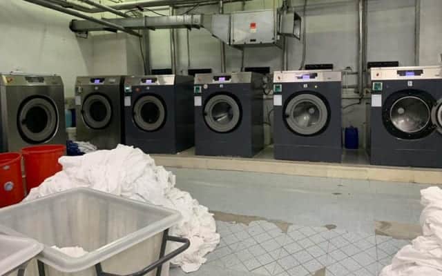 Giặt là công nghiệp tại bệnh viện